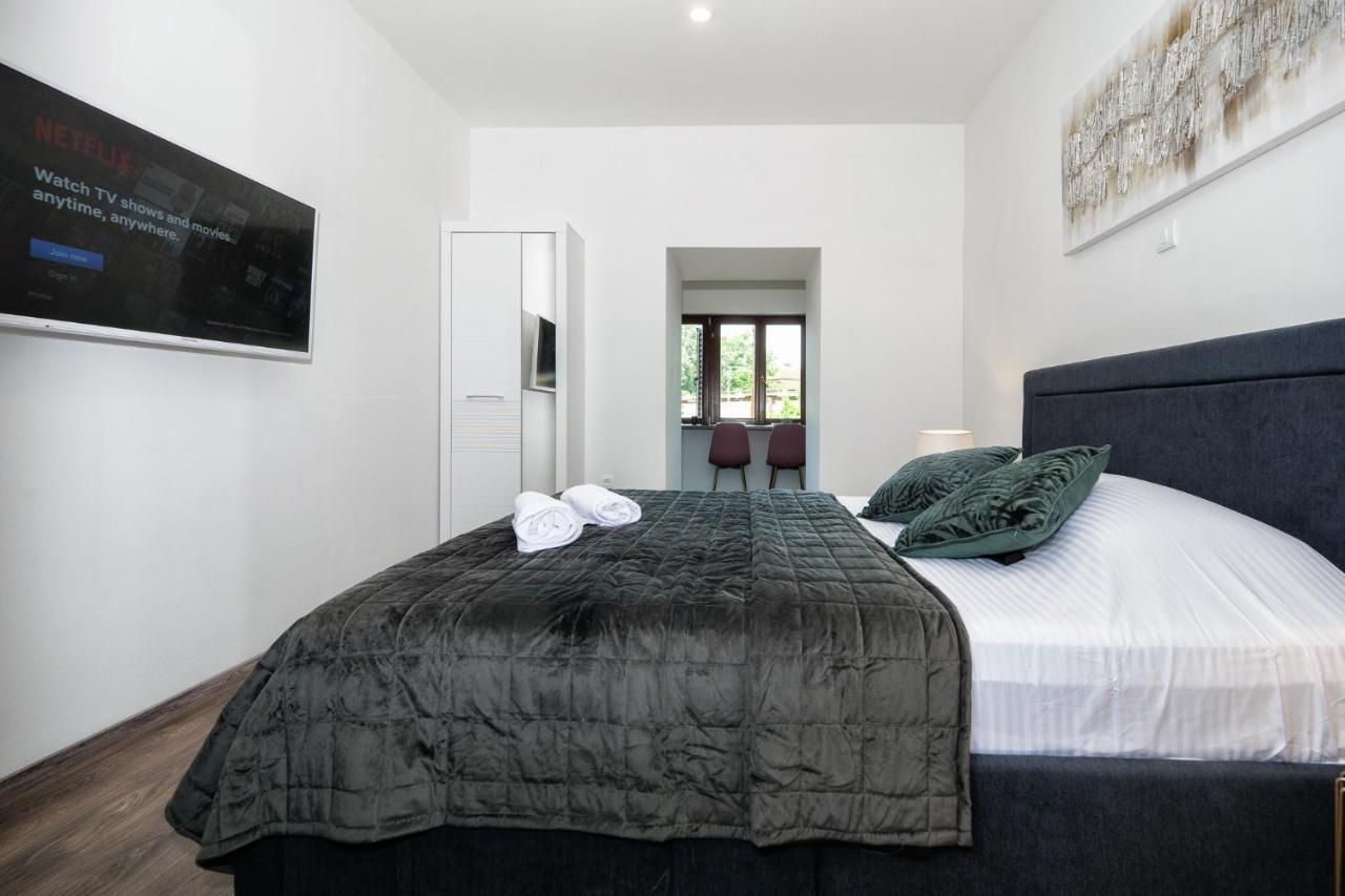 Arena Delight Studio Apartments PUY 외부 사진